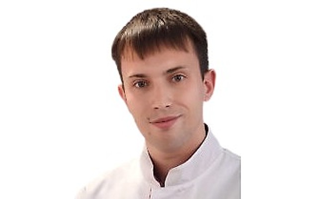 Ушаков Максим Александрович